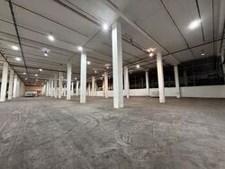 Gul Road (D22), Warehouse #578706521